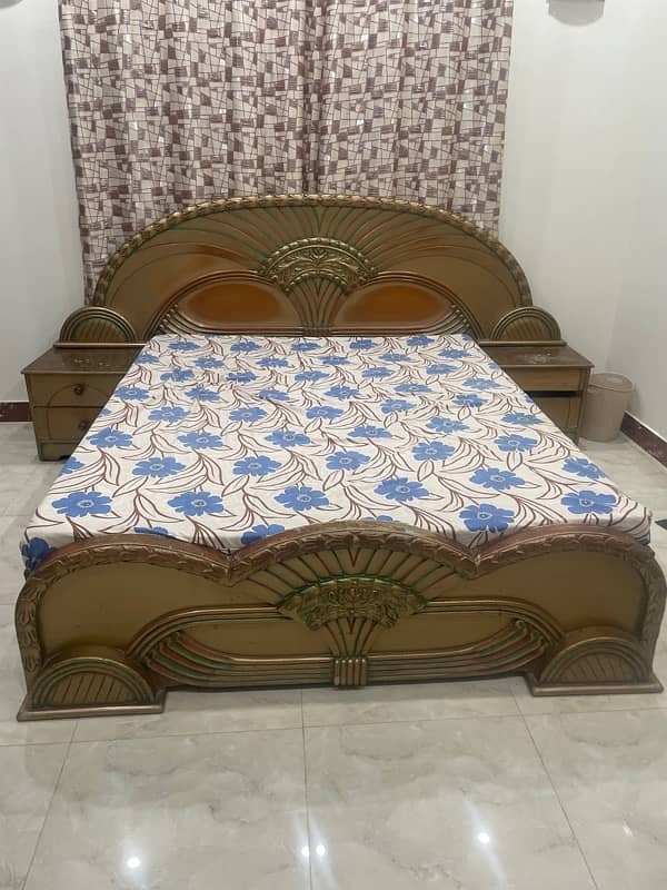 Wooden King Size Double Bed 0