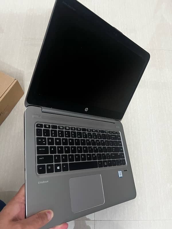 HP EliteBook 1040 G3 – 8GB RAM, 256GB SSD With Docking Station 2