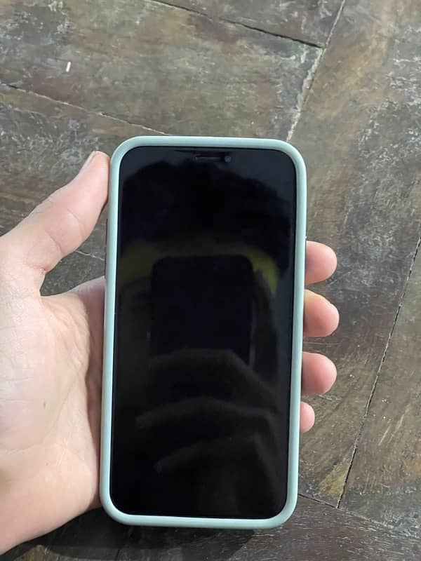 Apple iphone x (256)gb non pta 4