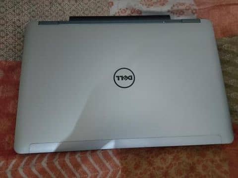 Dell laptop i7 4gen in 45k whatsapp only 0