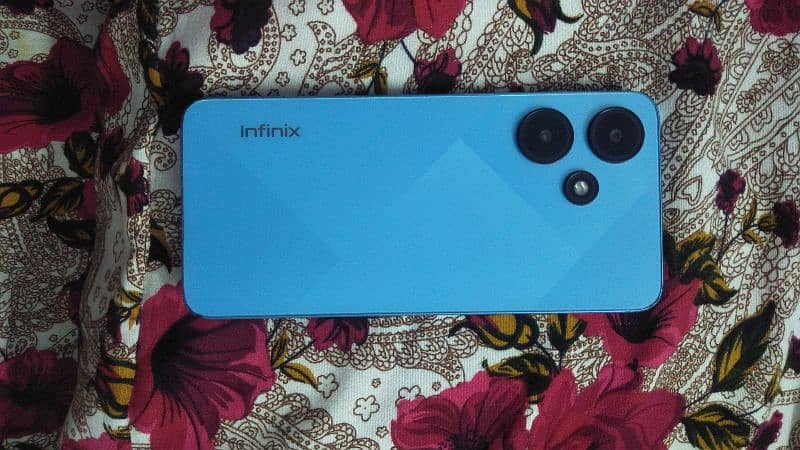 Infinix hot 30i 4/128 5