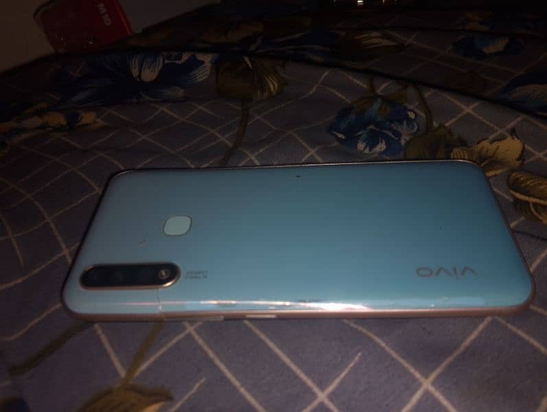 vivo y19 8/256GB 1