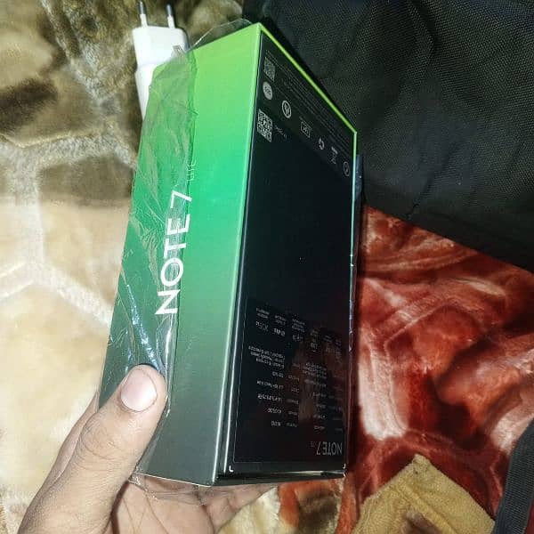 Infinix note 7 Lite 4GB/64GB available in good condition. 2