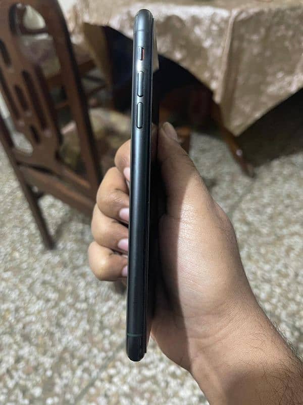 IPhone 11 Pro Max 265gb ANTIQUE PIECE 1