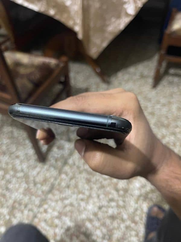 IPhone 11 Pro Max 265gb ANTIQUE PIECE 3