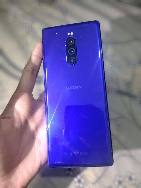 Sony Xperia 1 0