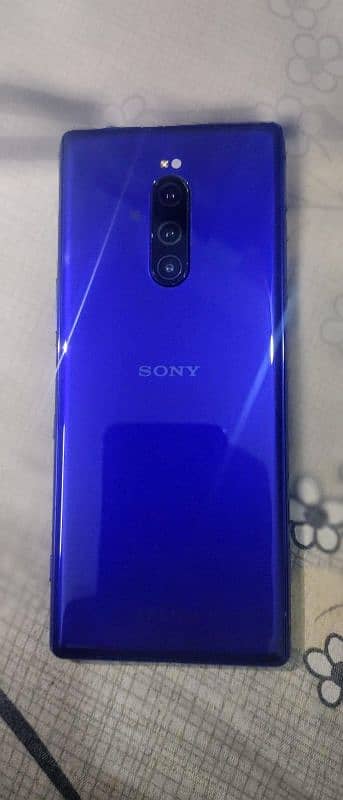 Sony Xperia 1 1