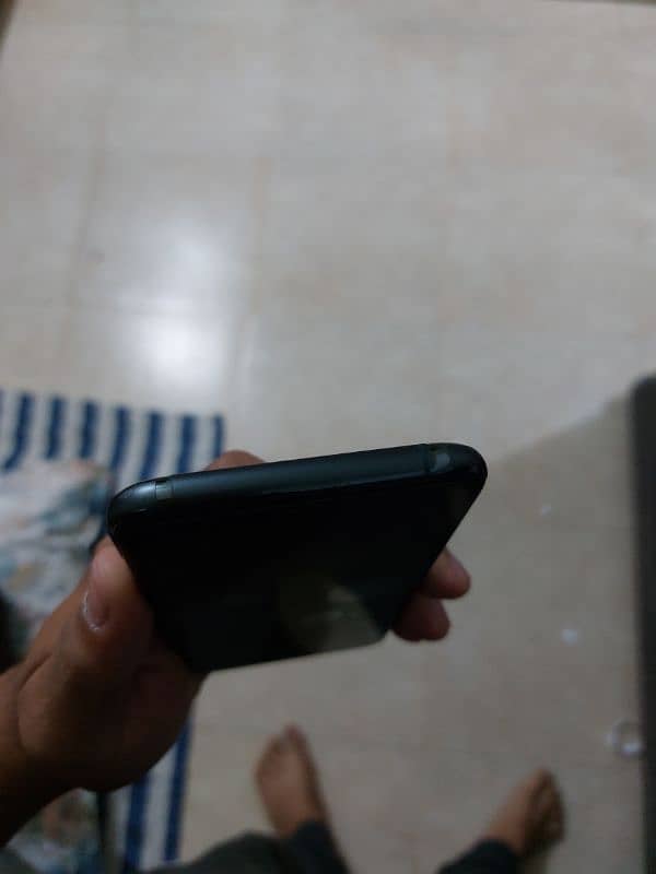 Iphone 11pro (256)gb pta approved 5