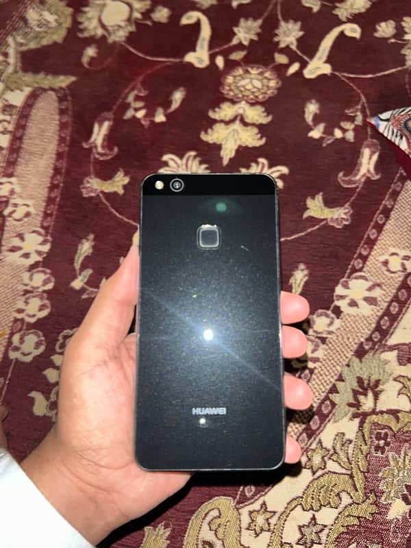 Huawei P10 Lite 1