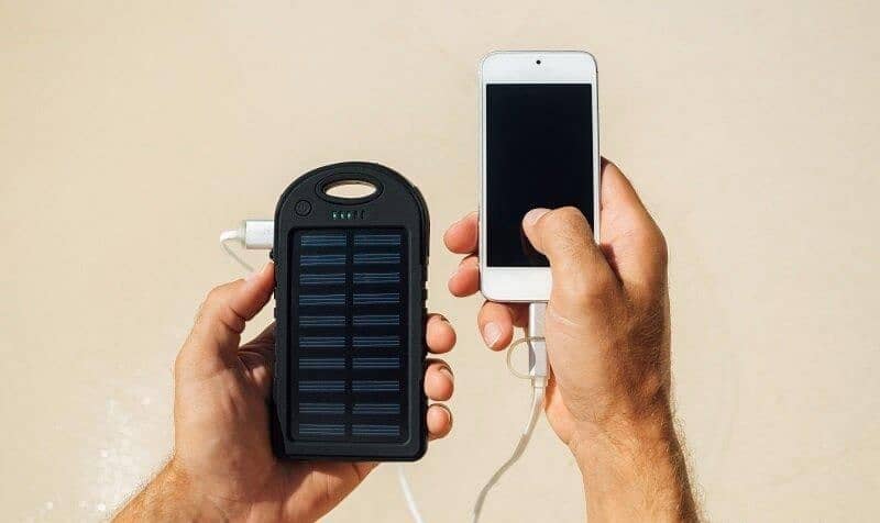 Solar power bank 10,000mAh Black 0