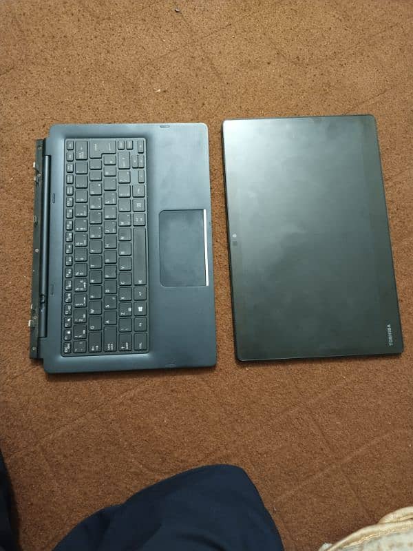 TOSHIBA DYNABOOK i5 8+256 SSD 7