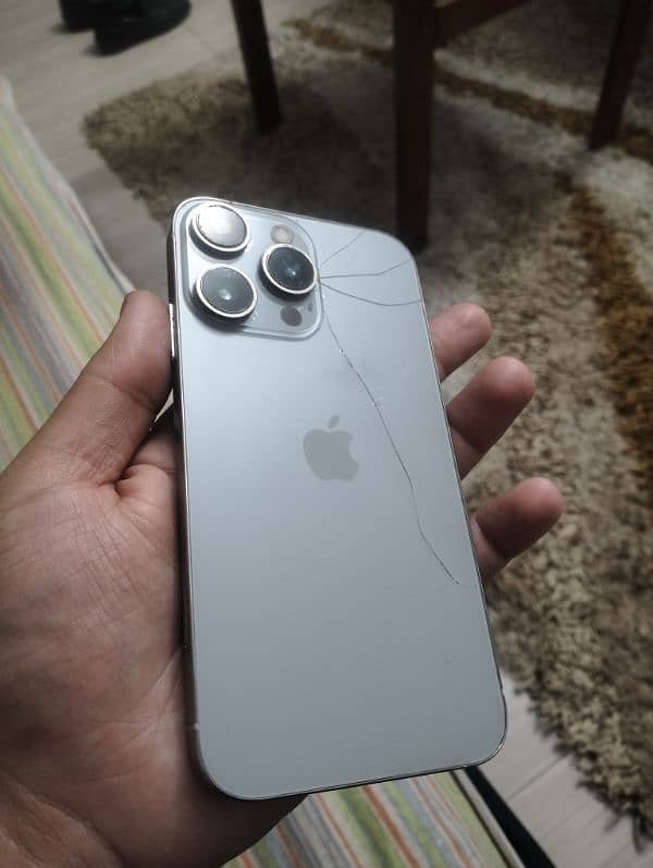 iPhone XR Converted to 15 Pro JV 64gb 0