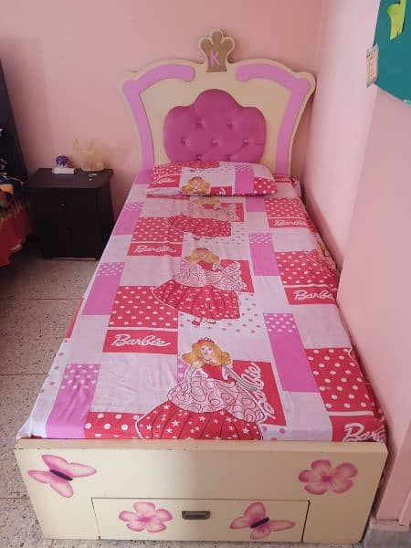 Single Kids Bed with mattress 0