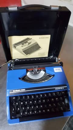 typewriter silver Seiko LTD