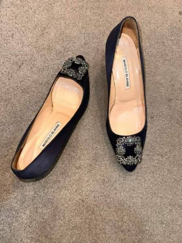 Manolo blahnik Hangisi heel 2