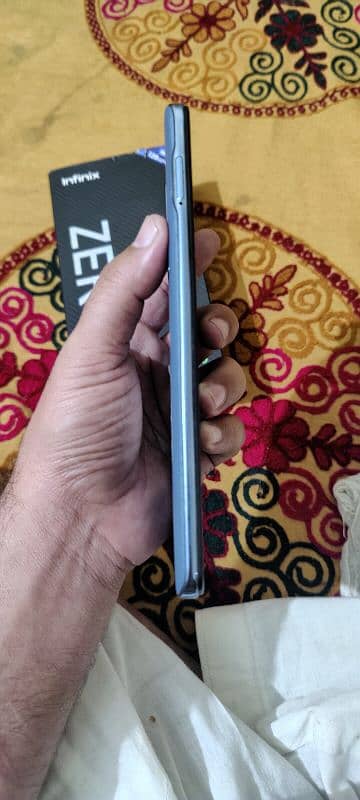 Infinix zero x new 8+5/128 seld mobile 3