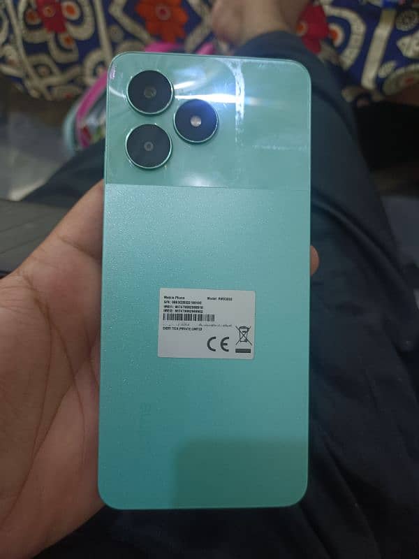 Realme C51 1