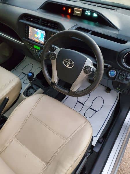 Toyota Aqua 2014 5