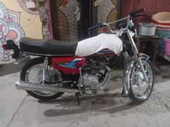 Honda 125 original 24 ma tayr model 16/17 h