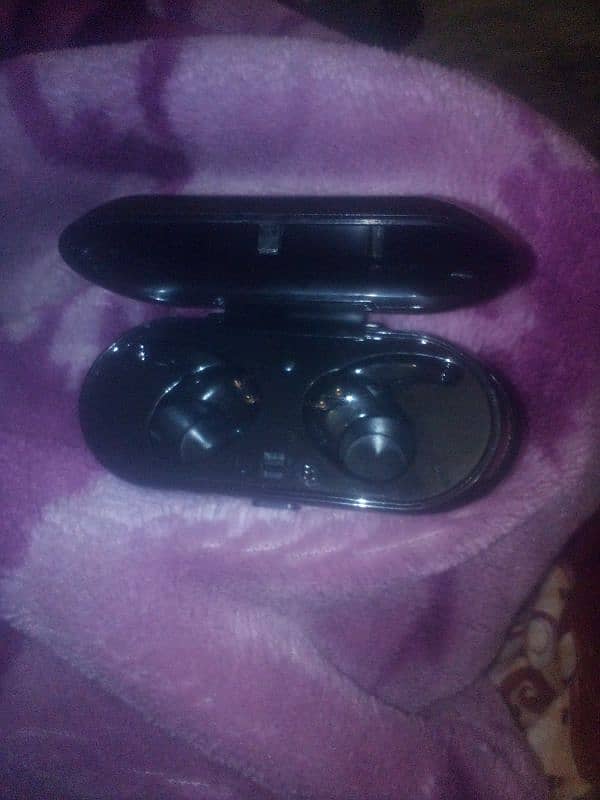 Mr Lud Wireless headphones 4