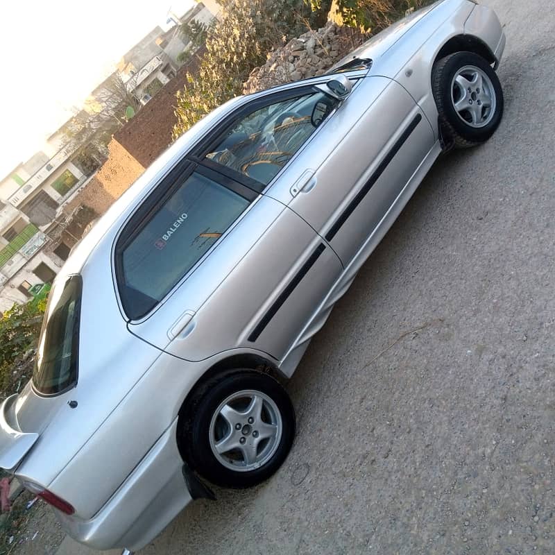 Suzuki Baleno 2002 2