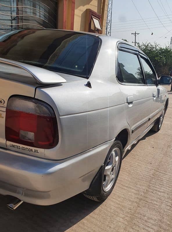 Suzuki Baleno 2002 18