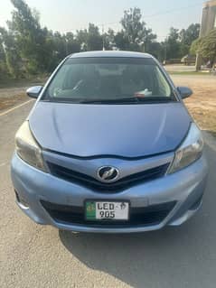 Toyota Vitz 2013