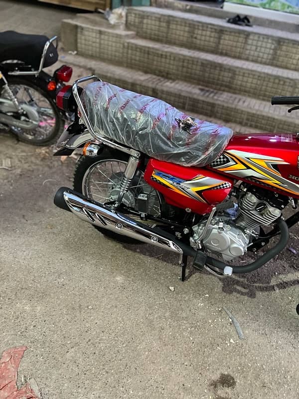 Honda 125 2025 1