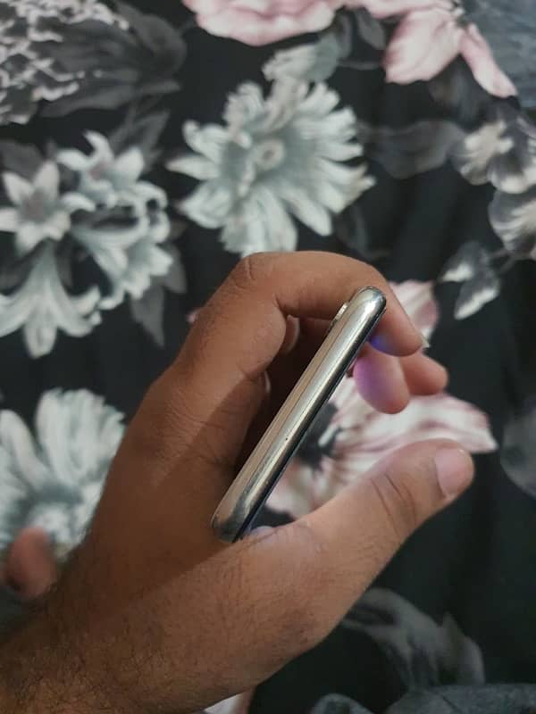 I phone x PTA 64gb 1