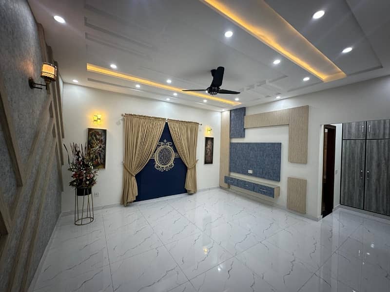 DC Colony Main Boulevard 1 Kanal House For Sale 32