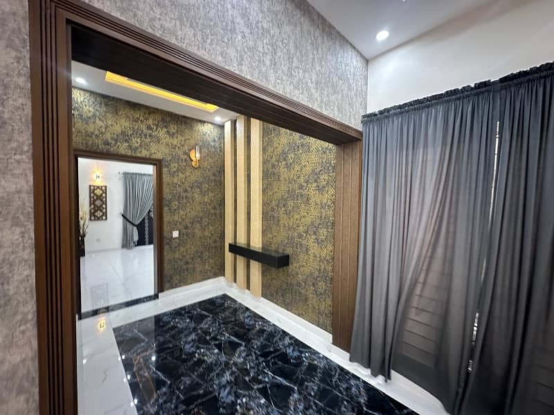 DC Colony Main Boulevard 1 Kanal House For Sale 34