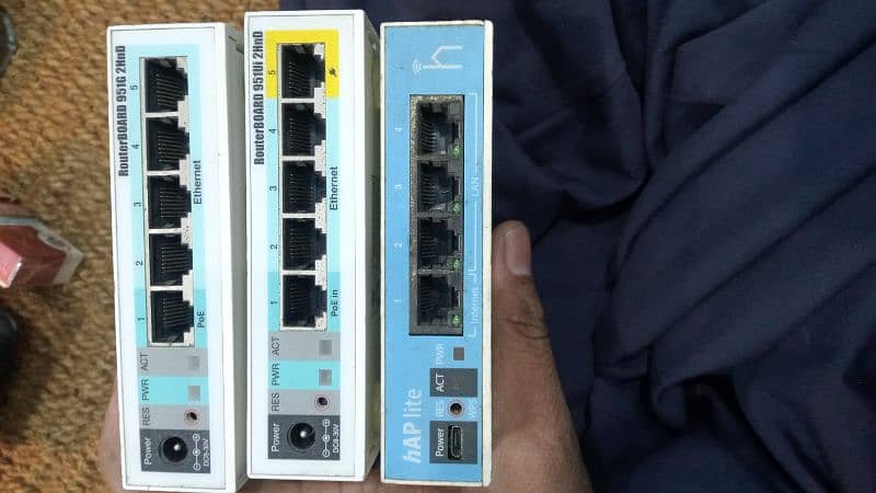 Tplink router & other brand  switch's 8 16 24 prt other device avail 5