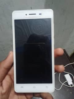 vivo phone he best condition he peso ki need he islia sel kr raha hu