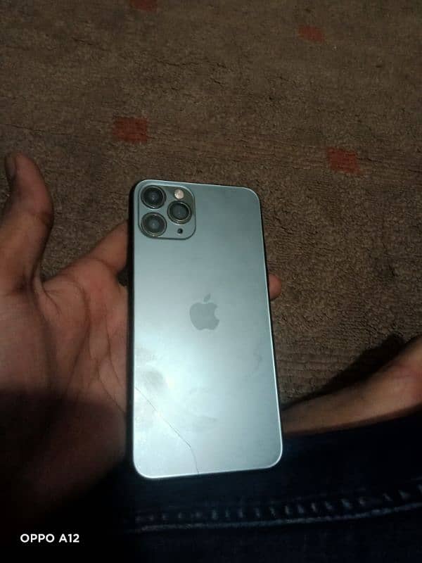 iphone 11pro factory unlocked sim glitch 3