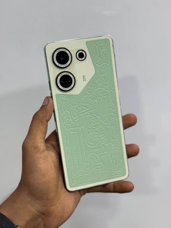 Tecno Camon 20 Art Edition 8+8/256GB 4