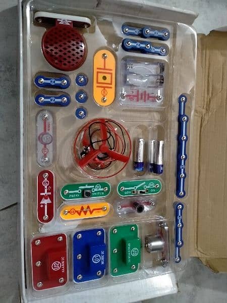 electronic snap circuits 1