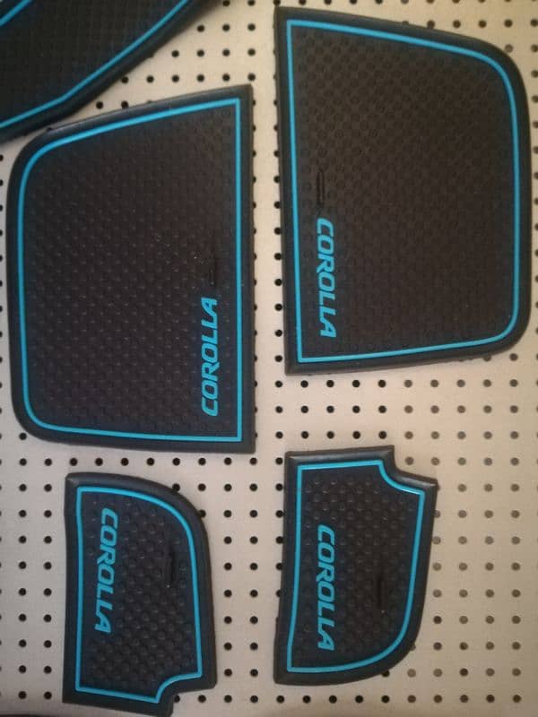 Toyota Corolla Interior AntiSlip Rubber Mats 4