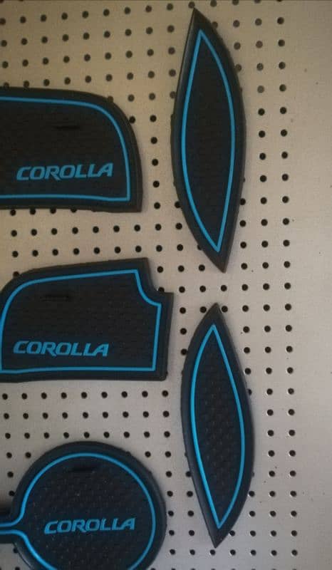 Toyota Corolla Interior AntiSlip Rubber Mats 7