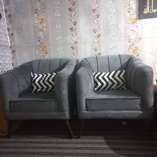 1 seater sofa for sala 4