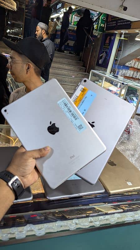 ipad pro 9.7 256GB 4