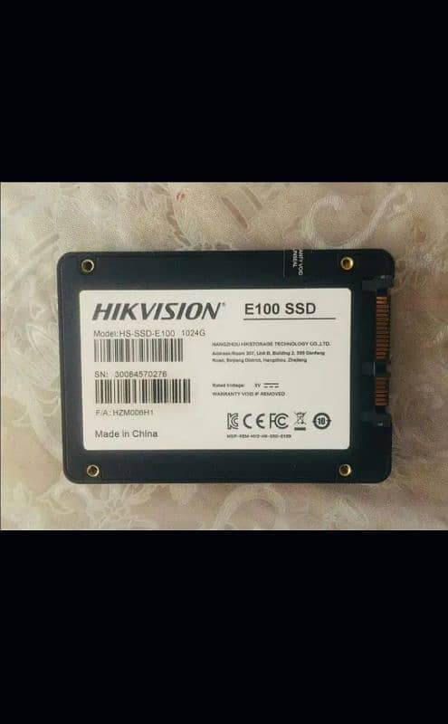 Hikvision E100 1TB SSD 2.5" SATA SSD 1