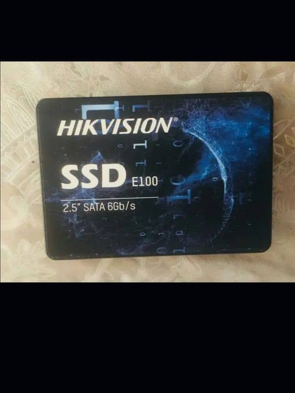 Hikvision E100 1TB SSD 2.5" SATA SSD 2