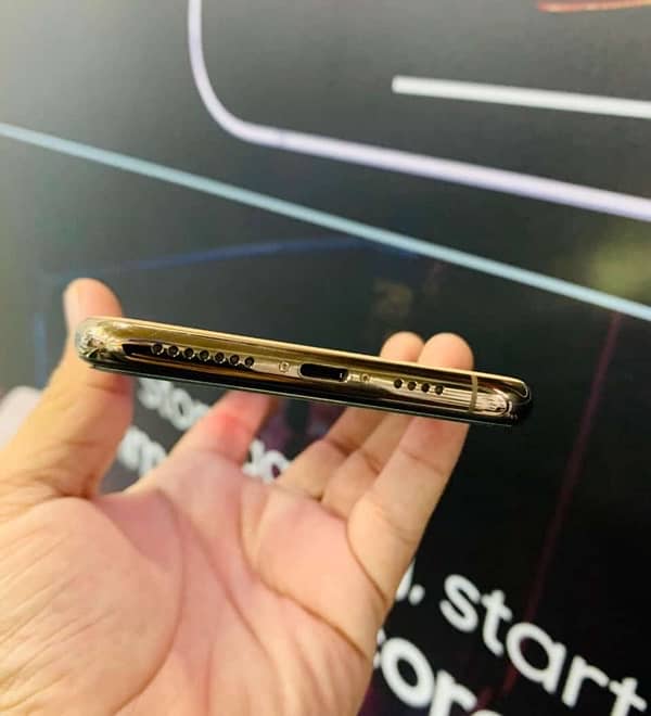 Xs Max 256GB Pta approved Waterpack 4