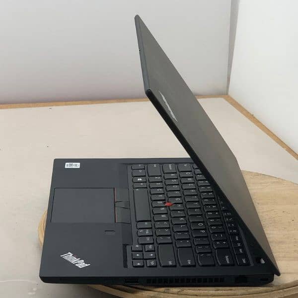 Lenovo Thinkpad T14 Gen-1 Intel Core i7 10th Generation 3