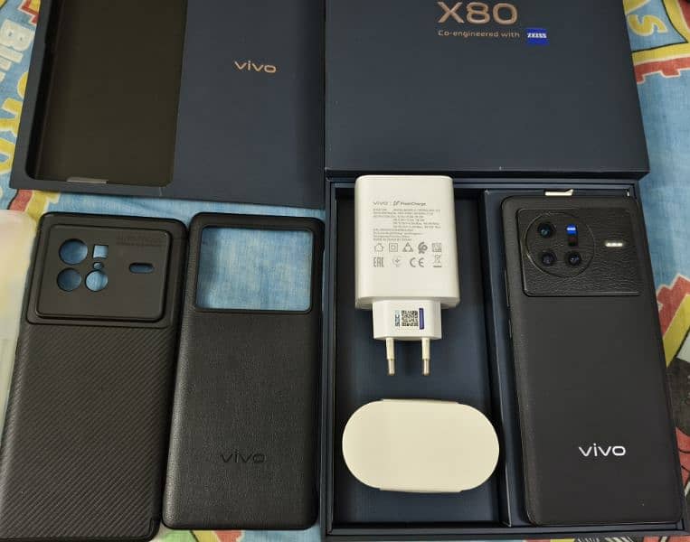 Vivo X80 5g 12/256gb With Complete Box 8