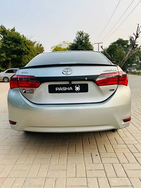 Toyota Corolla GLI 2015 4