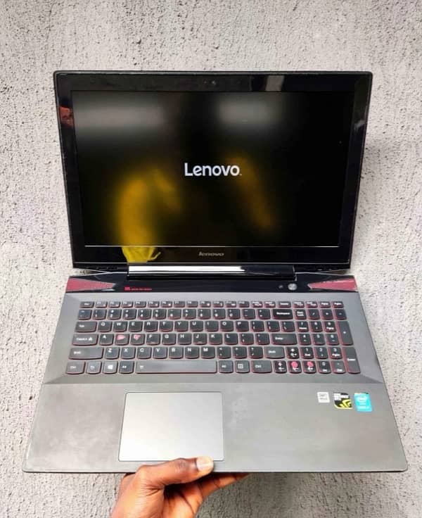 (LEGION GAMING LAPTOP) CORE i7 (i7 4720HQ) 2.60Ghz - 3.50Ghz (GTX 960) 1