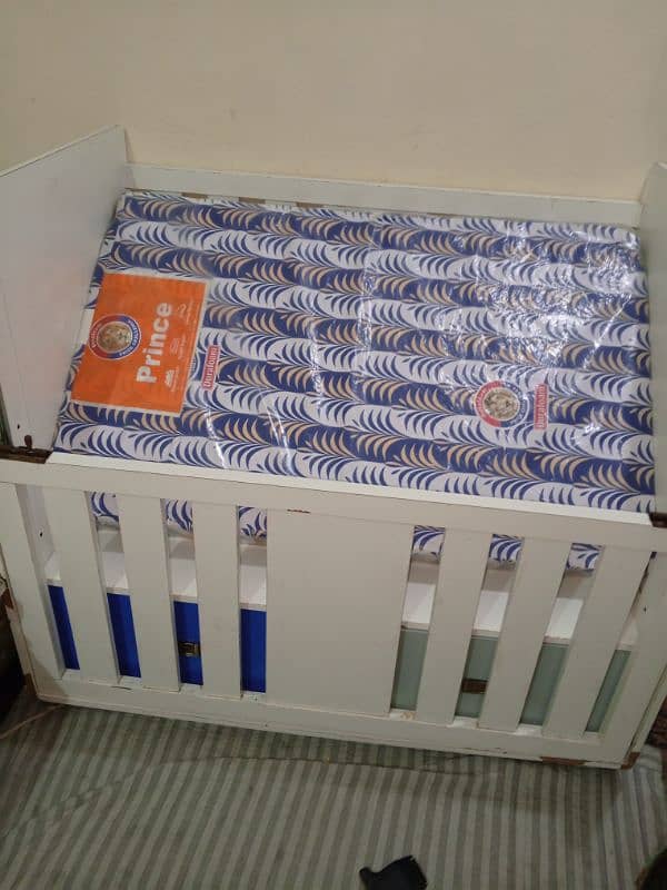 baby cot bad with new mattress 30inch 48inch 2