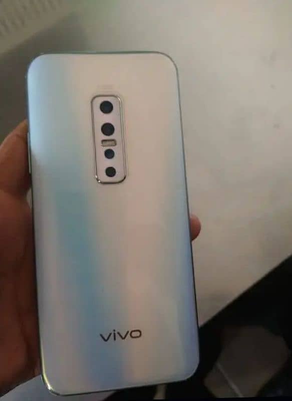 vivo v 17 pro pop up  dual selfie camera 2