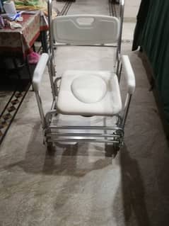 commode